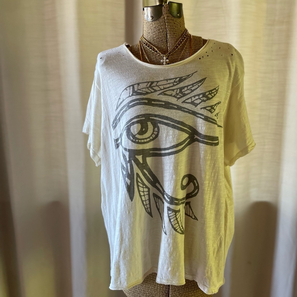 Magnolia Pearl | Eye Of Ra Tee | One Size - Picture 4 of 16
